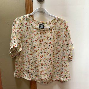 Flowy Bobeau top